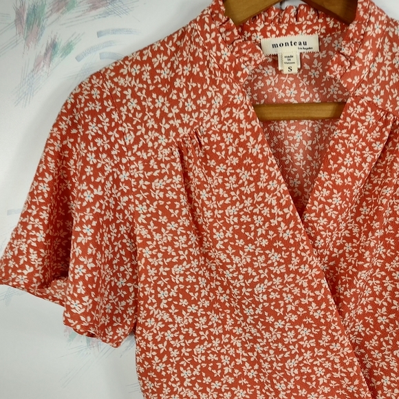 Monteau Orange Floral Print Blouse - Picture 2 of 10
